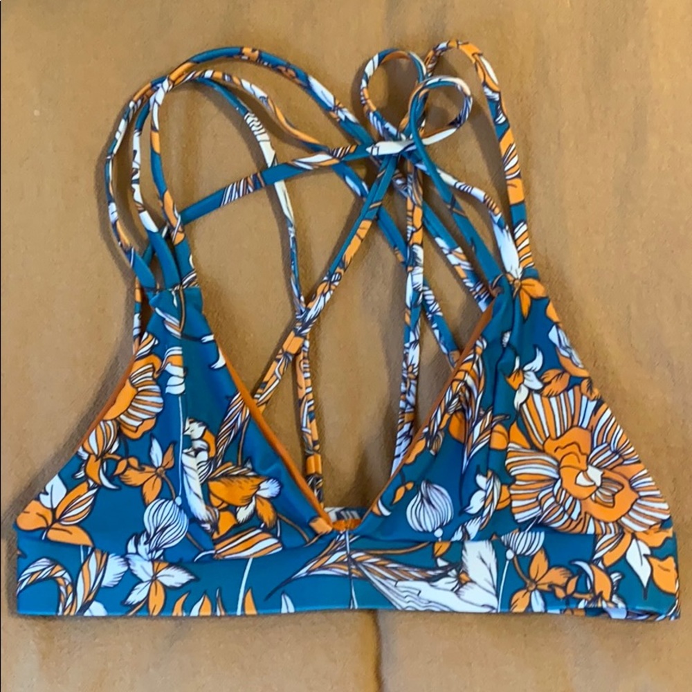 Bikini top